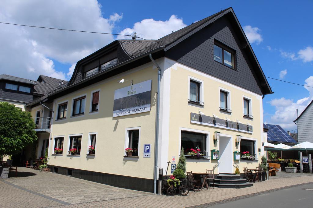Hotel & Restaurant Huellen Barweiler ภายนอก รูปภาพ